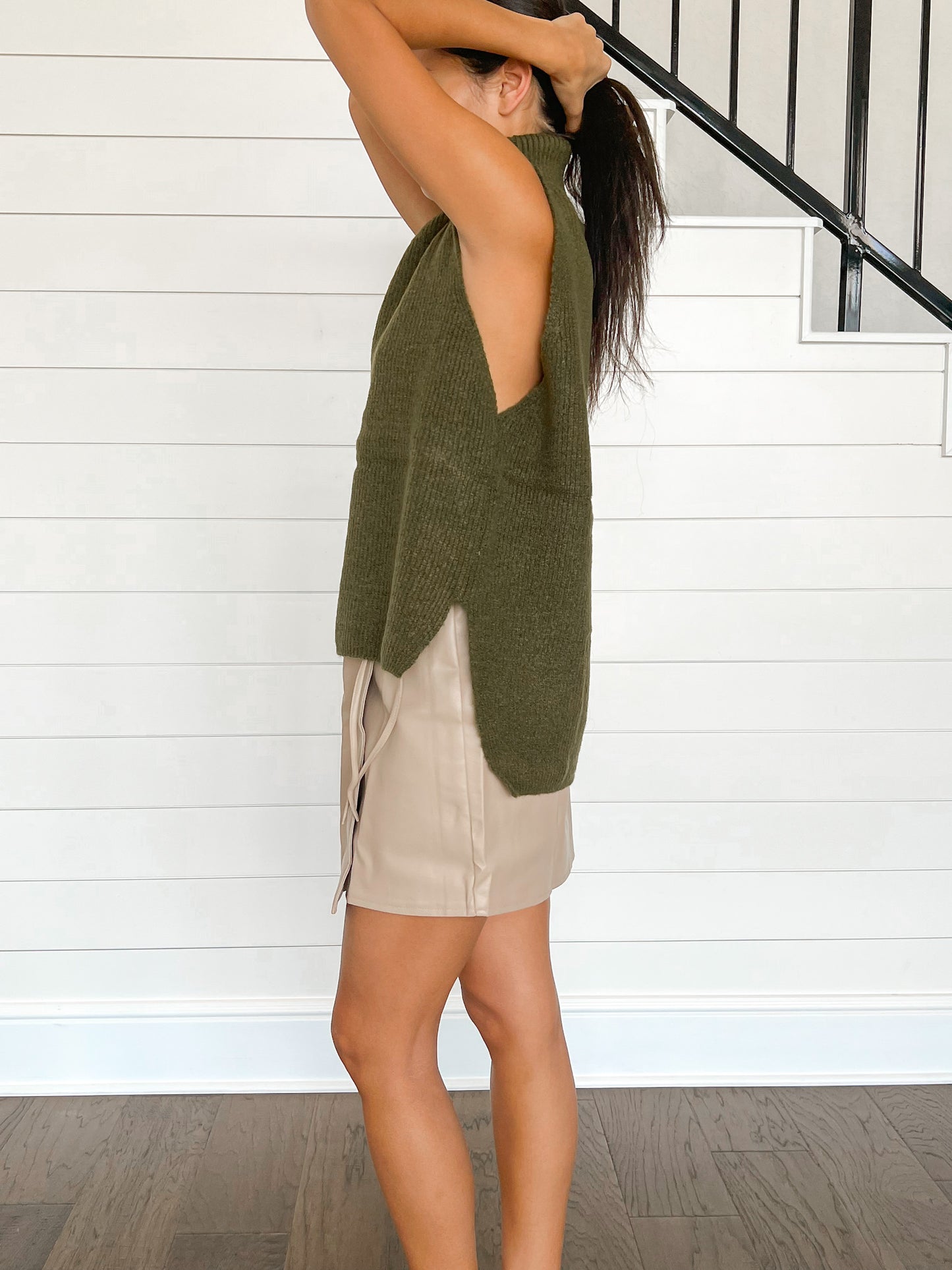 Saige Sleeveless Turtleneck